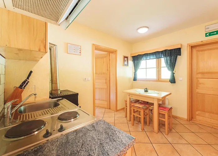 Authentic Pohorje House With Riverside Outdoor Sauna 別荘 *