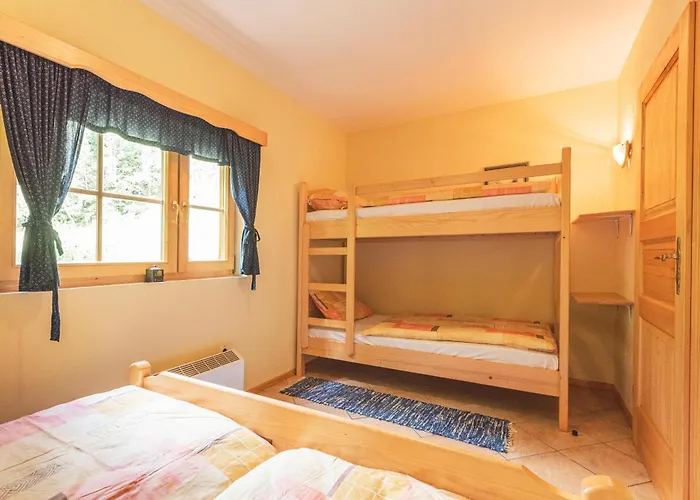 Authentic Pohorje House With Riverside Outdoor Sauna 別荘 *