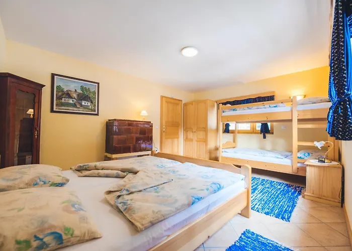 別荘 Authentic Pohorje House With Riverside Outdoor Sauna *